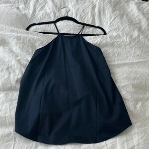 Banana republic navy flowy tanktop XXS)